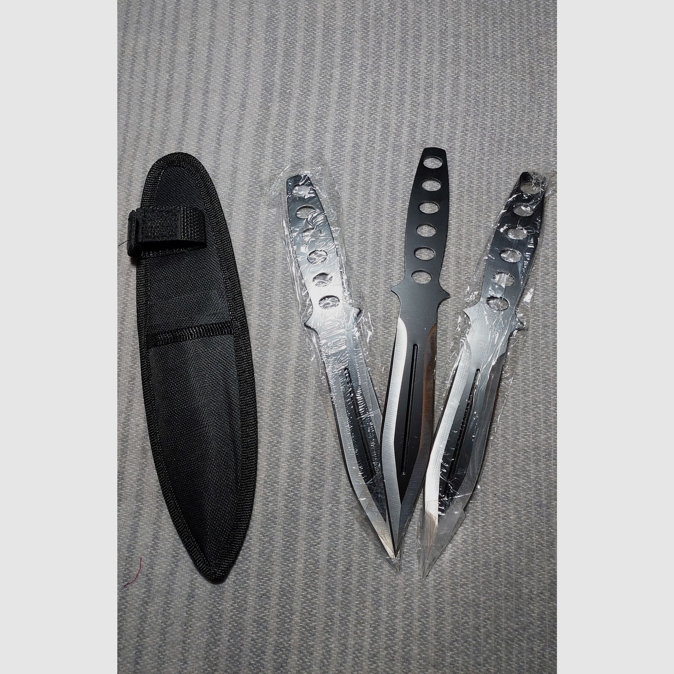 3er Set Wurfmesser – ca. 18,5 cm – mit Nylonscheide