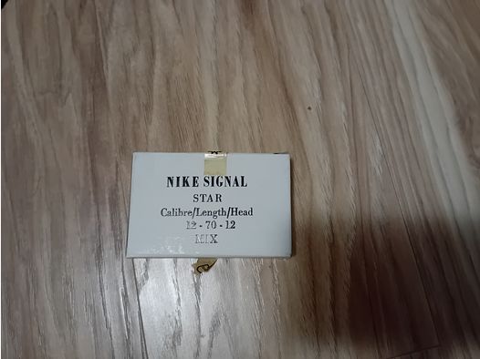 5 Patronen Nike Signal Star Mix im Kaliber 12/70