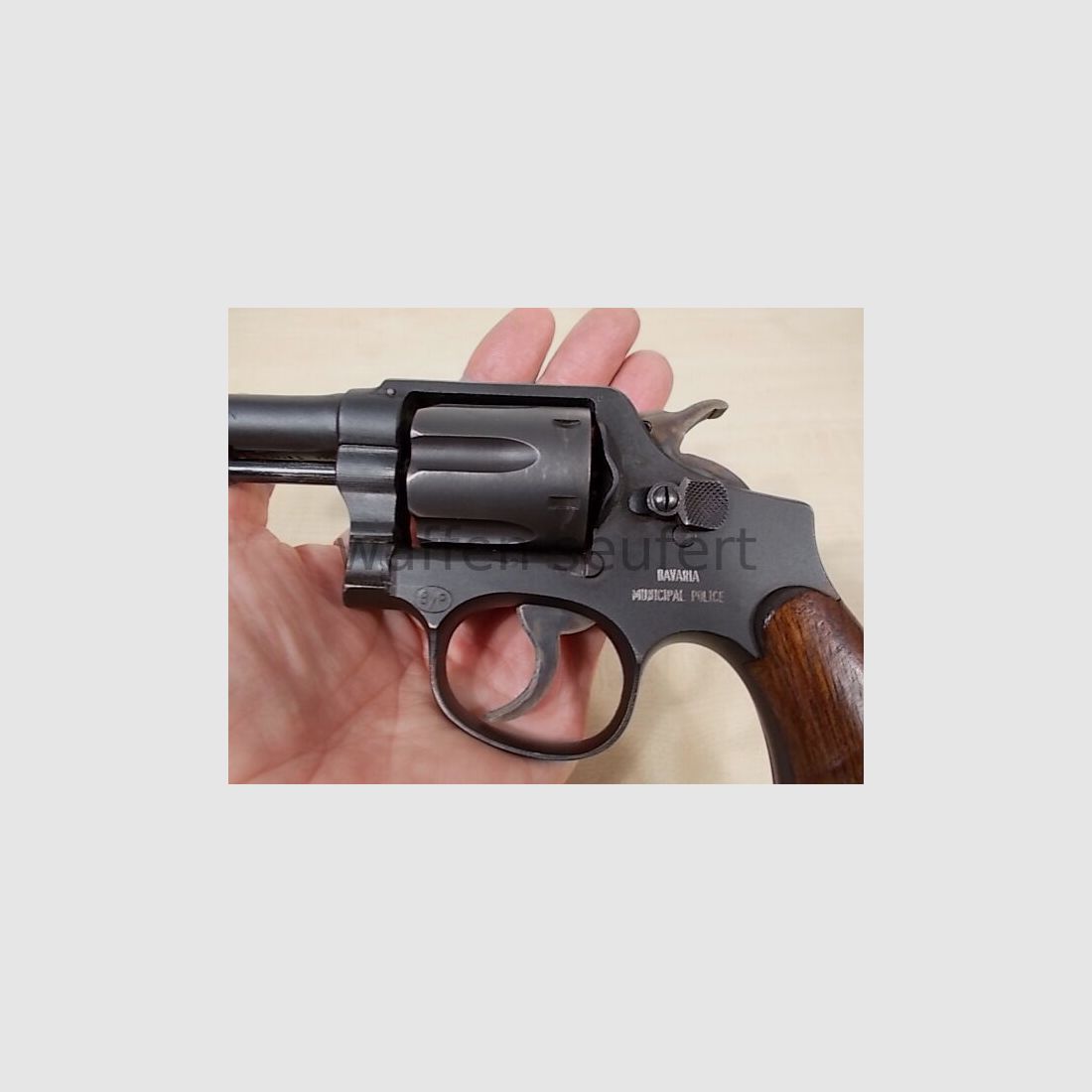 Smith & Wesson M10 WKII Wojskowy i Policyjny Zwycięstwo Bawarskiej Policji