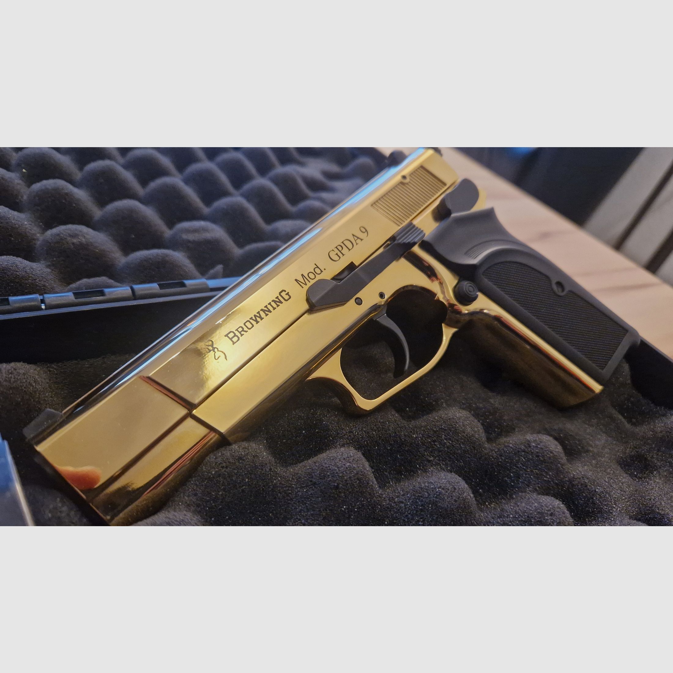 Browning GPDA 9 gold 9 mm P.A.K.