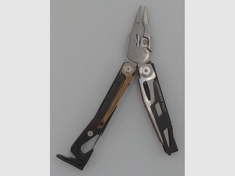 Leatherman Multifunktionswerkzeug Mut Molle Brown