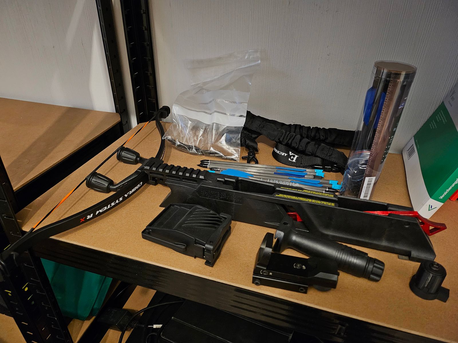 Cobra Adder EK Boogschieten met veel accessoires