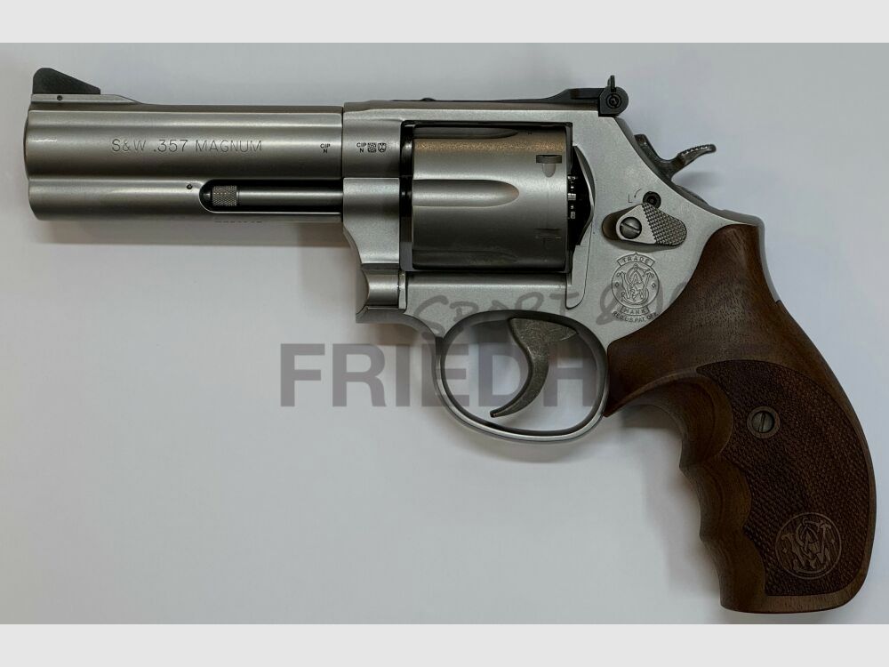 Smith & Wesson	 686 Security Special