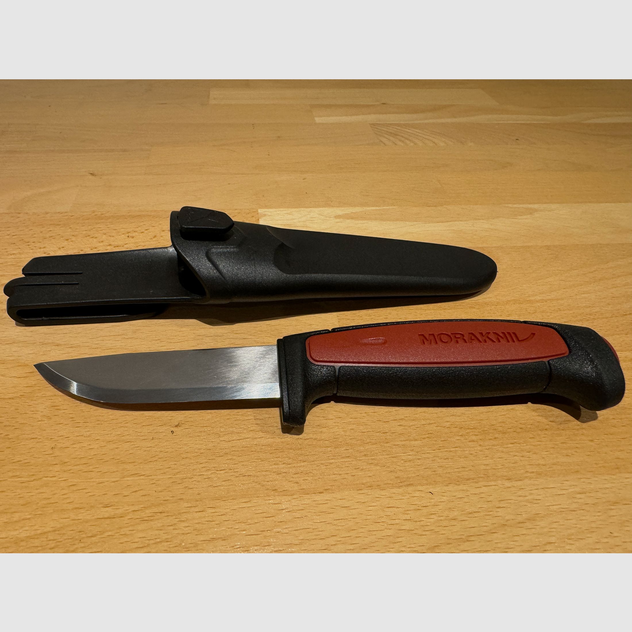 Morakniv fish and hunting knife, image 1 of 2