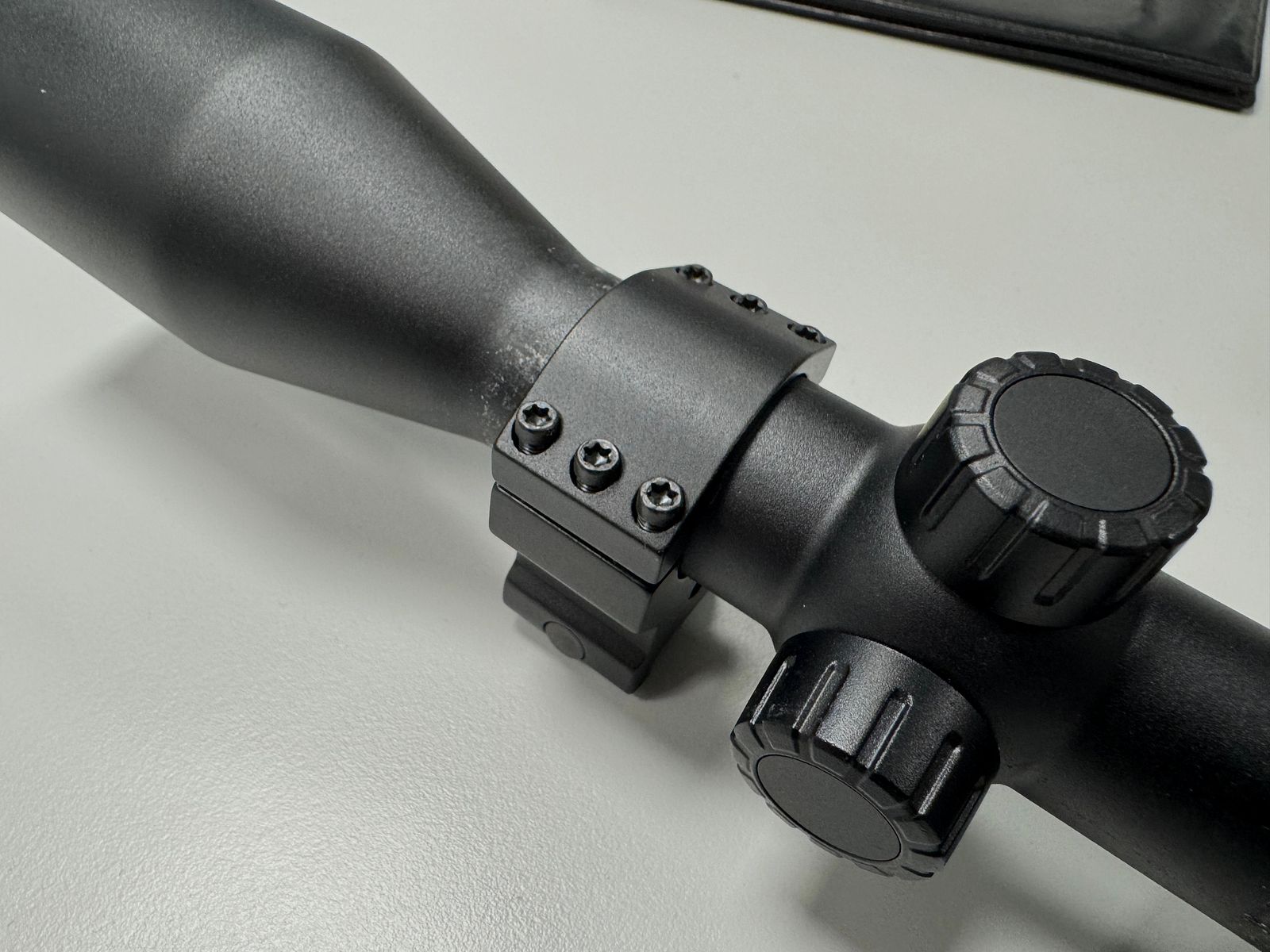 Zeiss richtkijker met montage Conquest DL 3-12 x 50