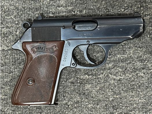 Walther PPK 7,65mm von 1966 mit 2 Magazinen
