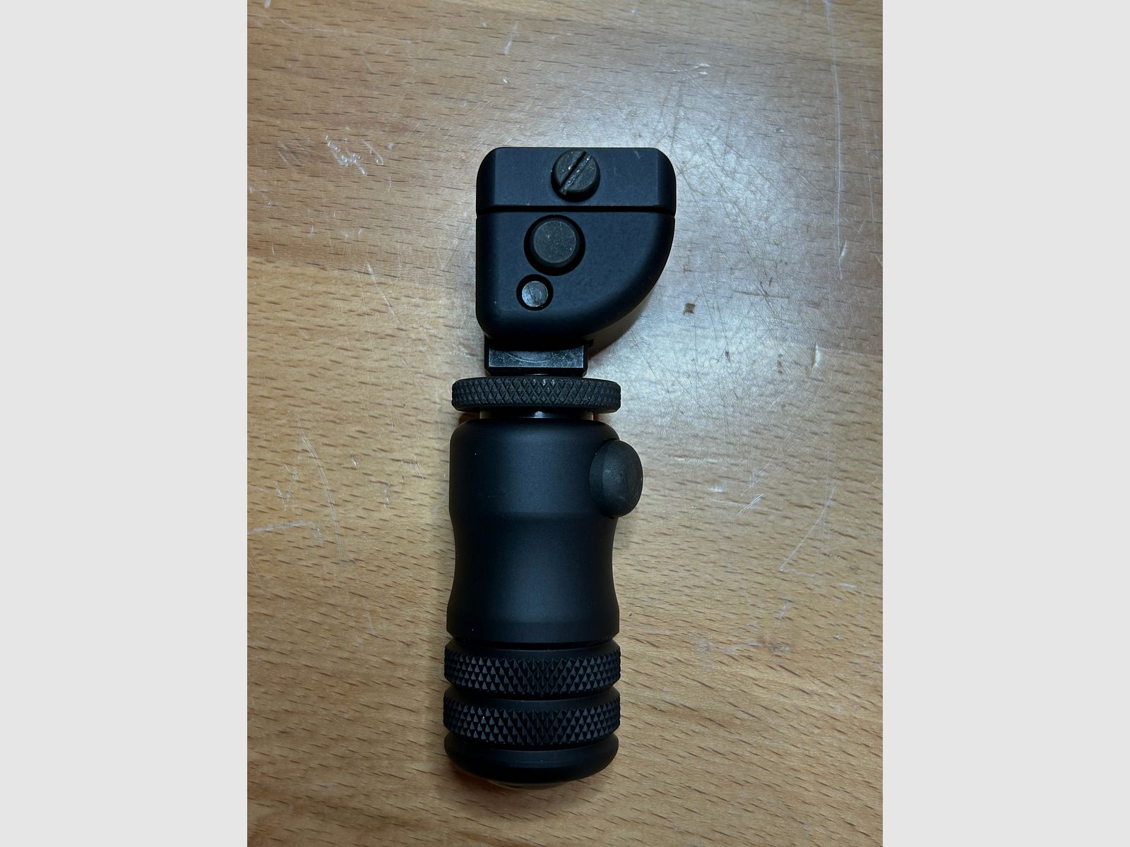 Accu Shot Precision Rail Monopod BT12-QK: 3,75-4,65" (ca. 9,5-11,8cm)