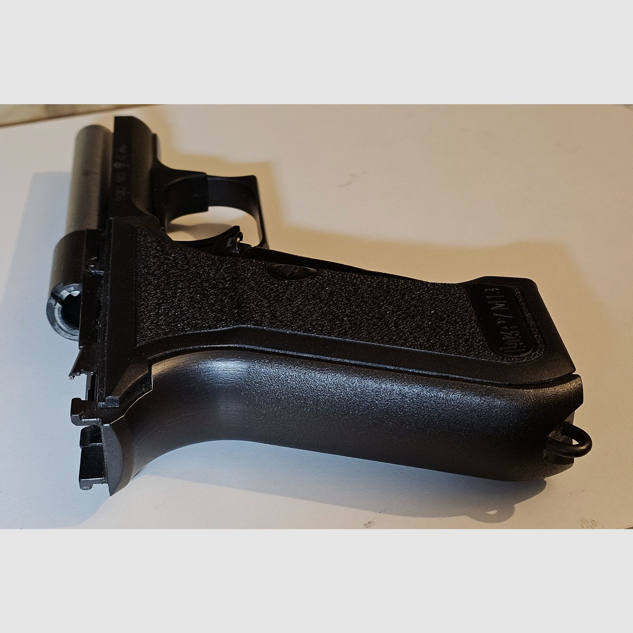 HK P7, Heckler & Koch P7 M13, 9mm, including 3 magazines, original manufacturer's box and instruction manual