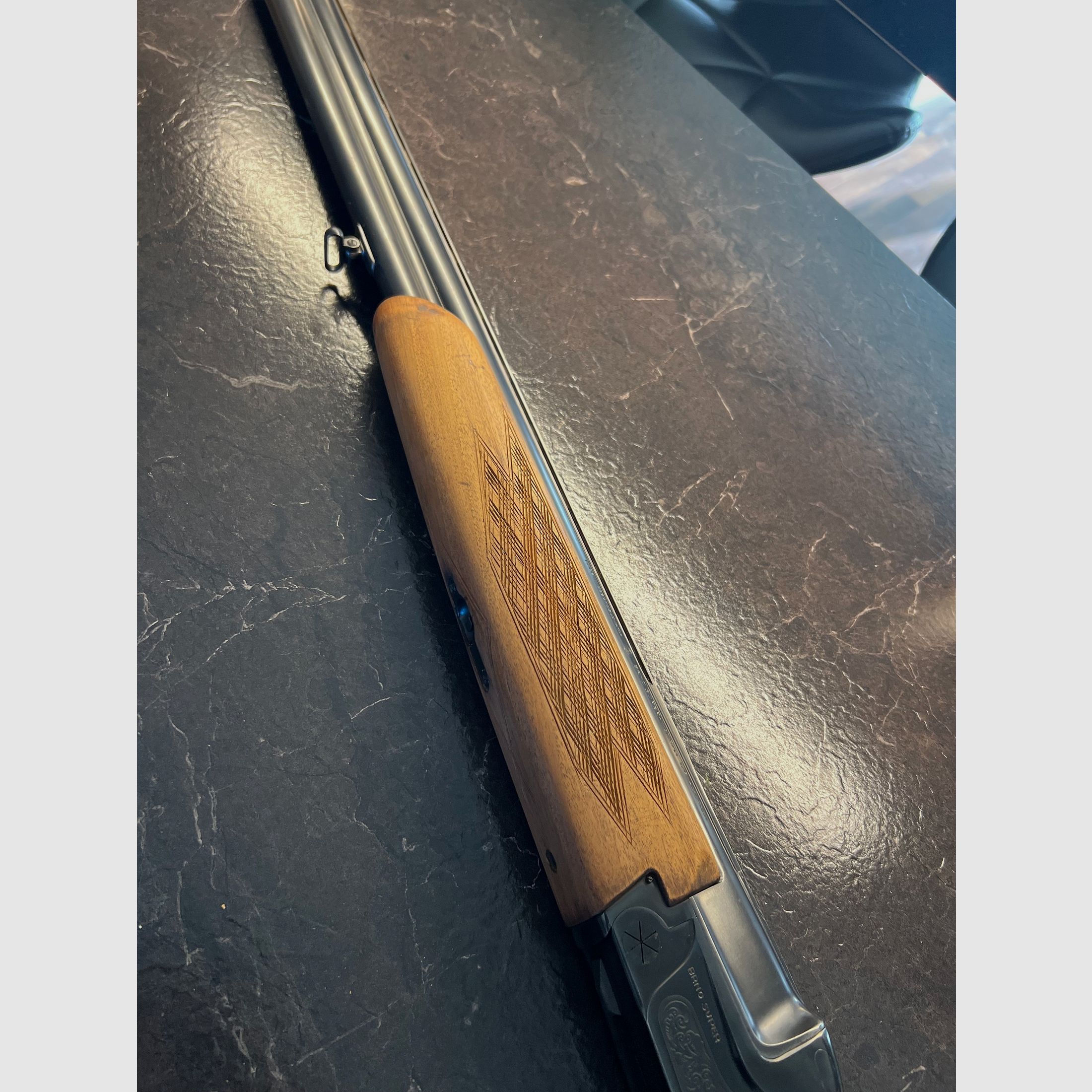 Brno shotgun 12/70 with ejector