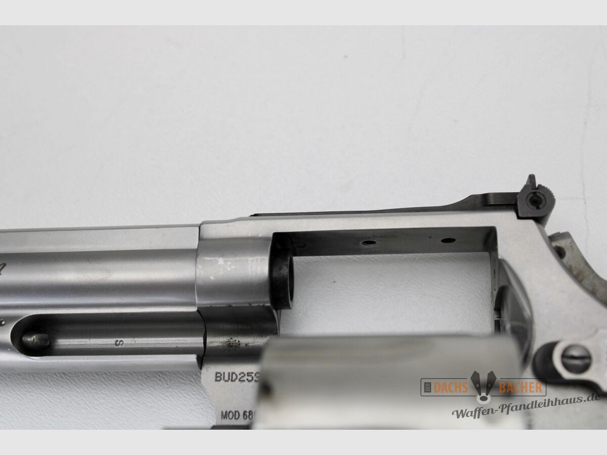 Revolver S&W Smith & Wesson Mod 686-4 686 Target Champion Kal. .357 Mag 6\" Lauf