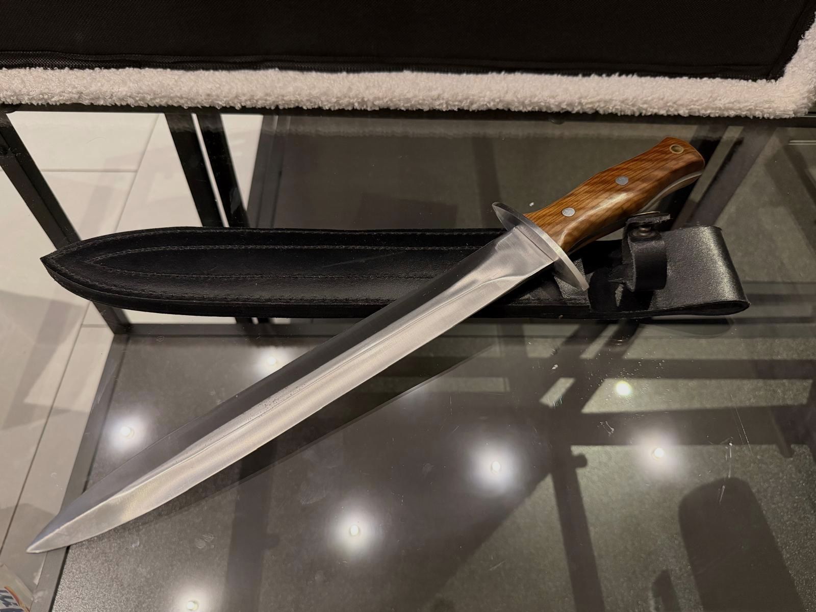 Bayonet dagger knife