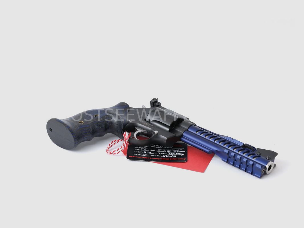 Korth Super Sport GTA blauw .357Mag