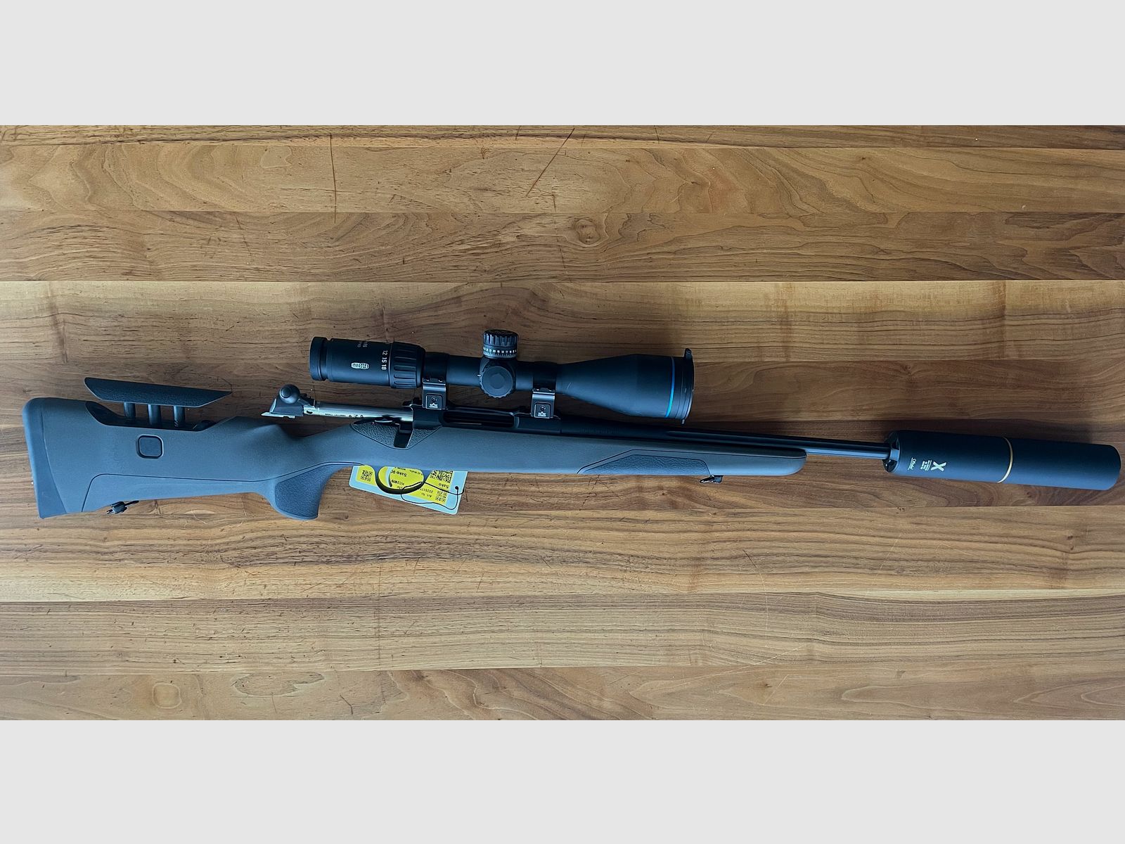 Sako 90 Finnlight Black .308Win LL51cm with Stalon X108 silencer