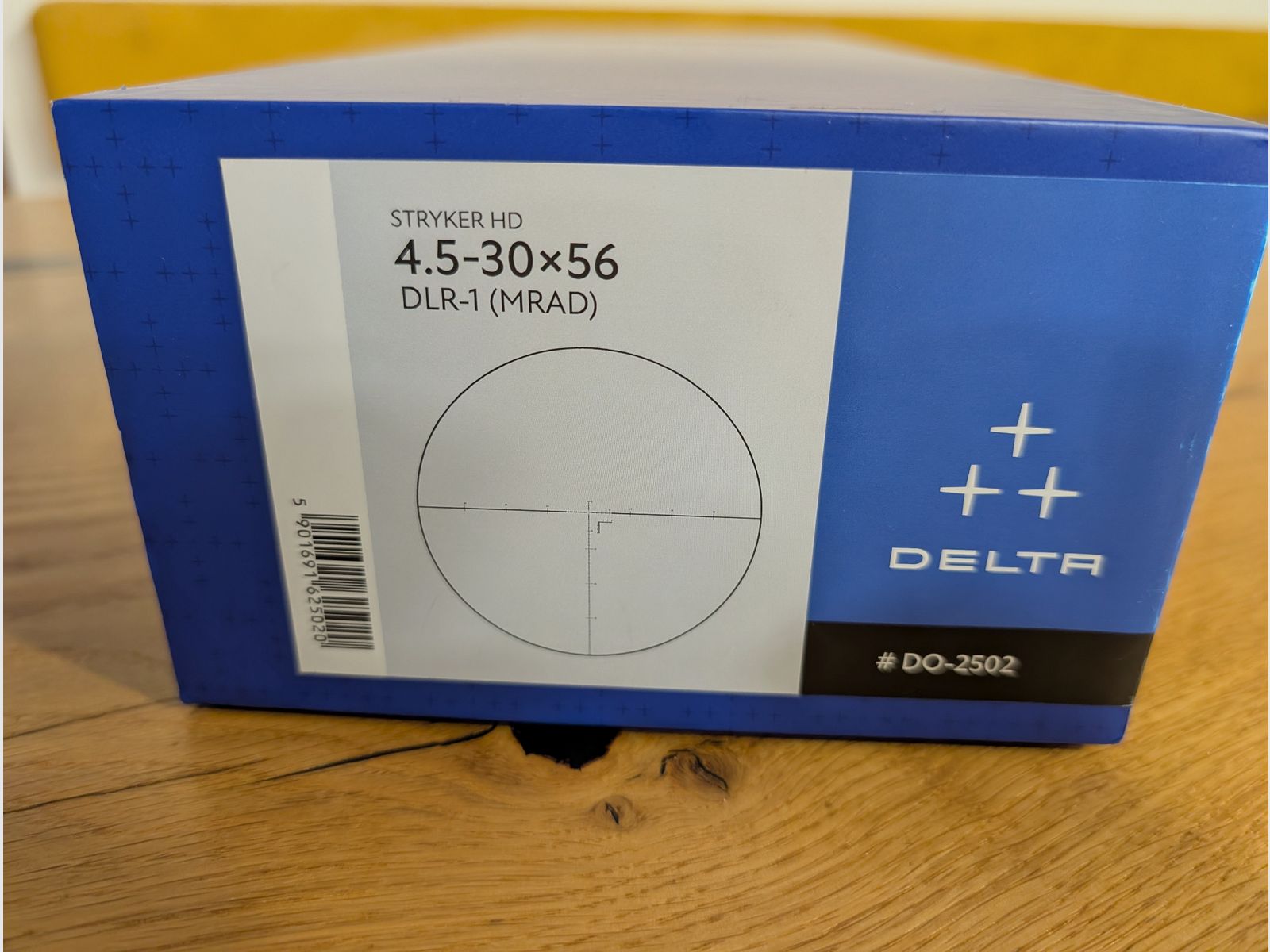 Delta Optical Stryker HD 4,5-30x56 Neu unbenutzt. Mit Contessa Montage