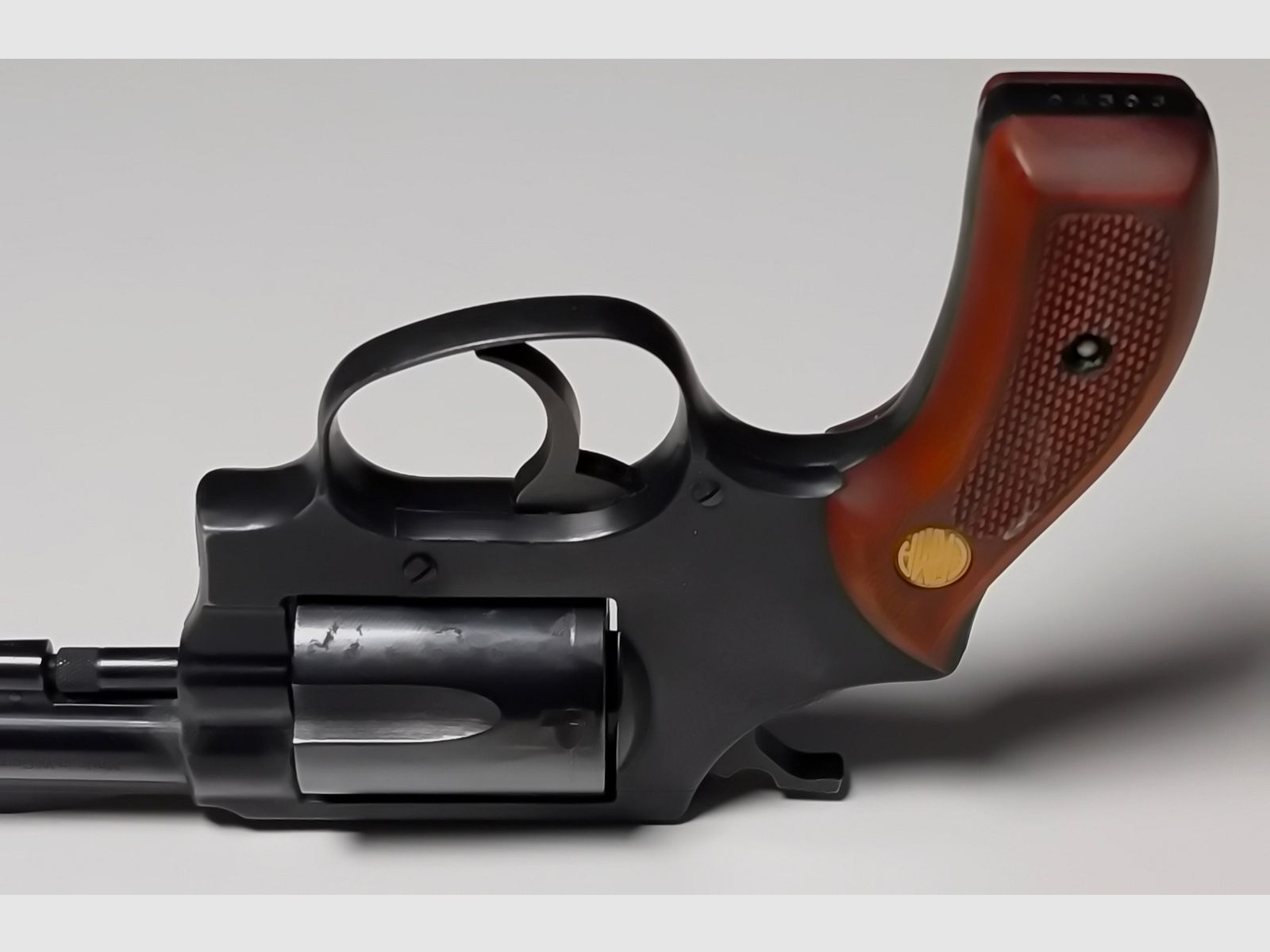 Pistola de fogueo ERMA EGR66