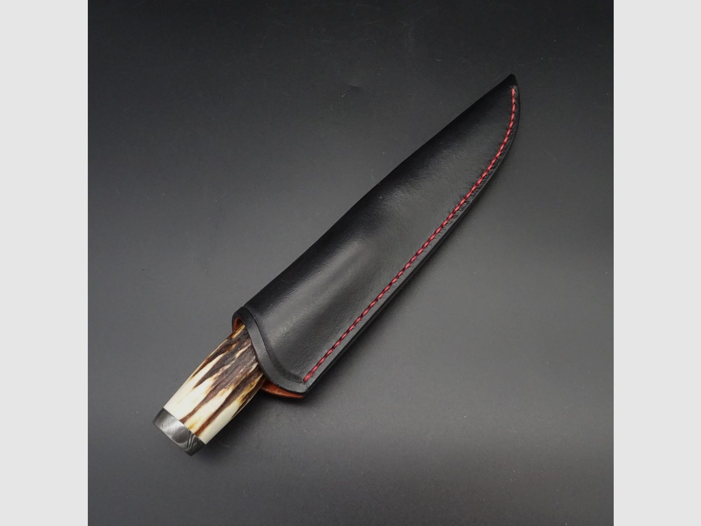 Preis inkl. 19% MwSt - Messer Schmidbauer Hunter Jagdmesser Damastklinge (9,4 cm), Sambar Hirsch