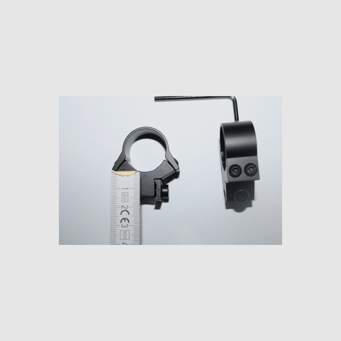 Montaż do celownika optycznego