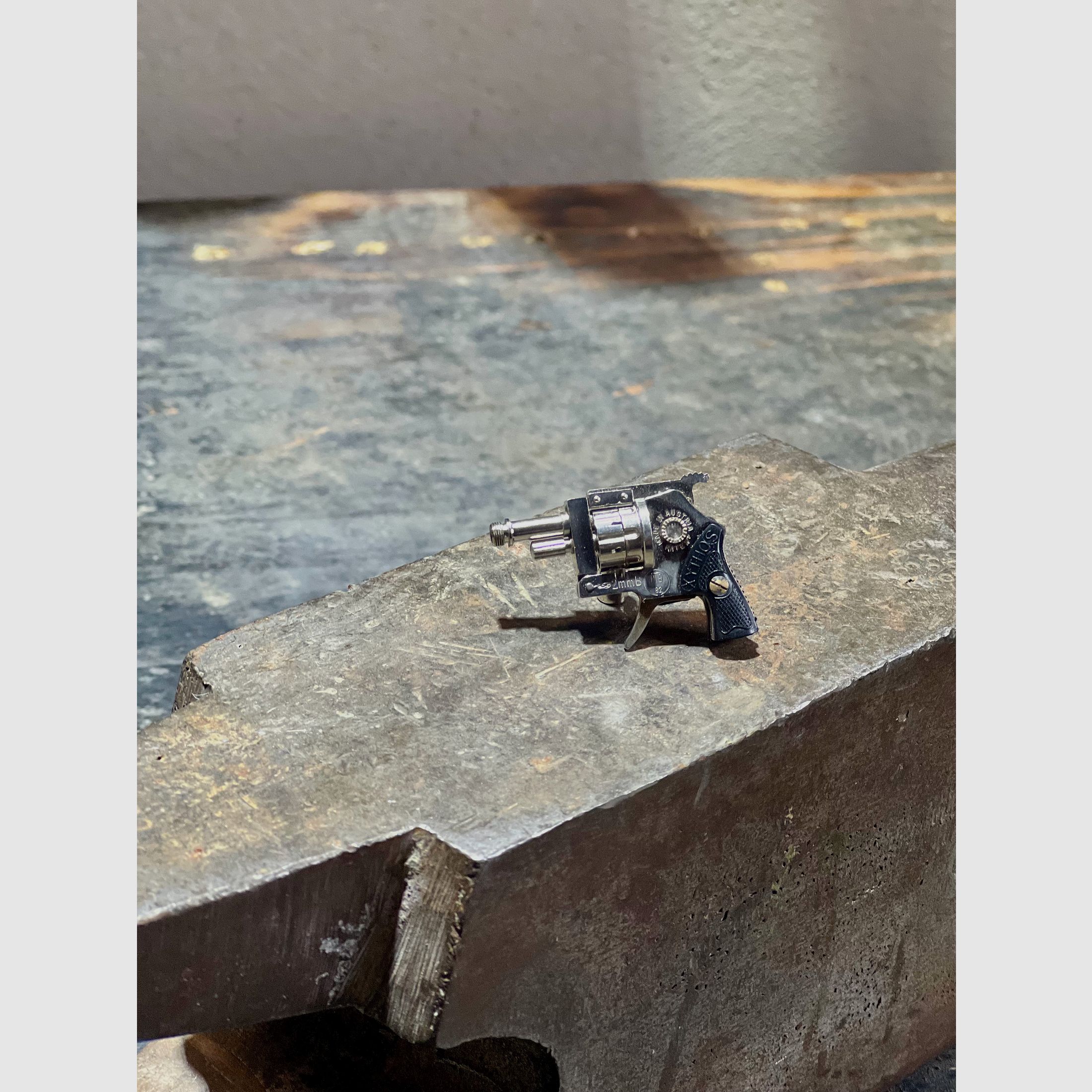 Xythos 2mm minirevolver entièrement fonctionnel
