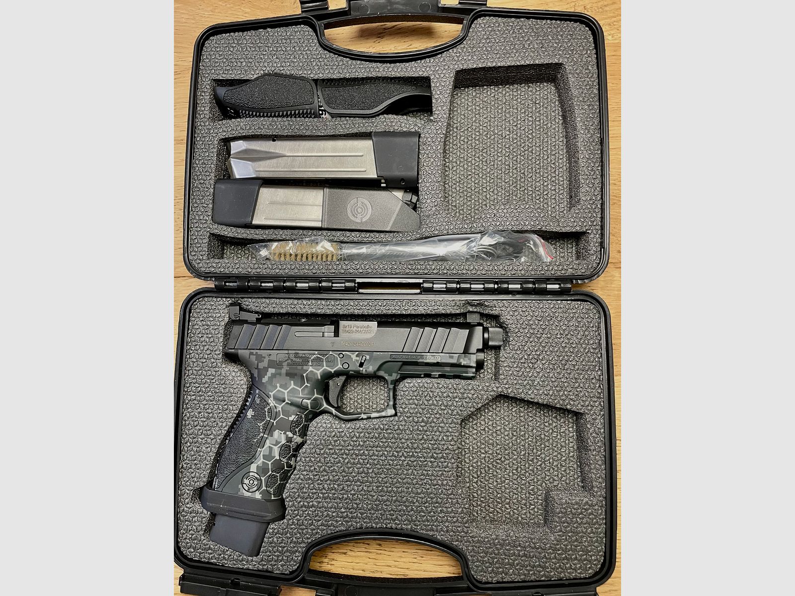 halbautom.  Pistole Stoeger STR-9S Combat mit Gewinde 9mmLuger (Beretta Group) - Neu