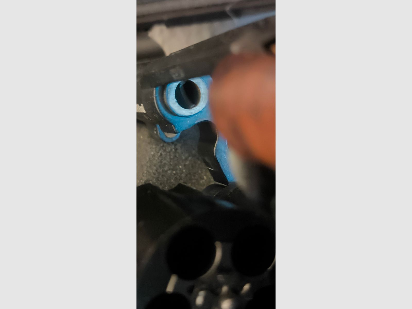 Rewolwer Weihrauch HW 88 Super Airweight w kalibrze 9mmRK z osłoną na kurek, uchwytami oryginalnymi oraz oryginalną instrukcją obsługi, nie strzelany, jak nowy!!!