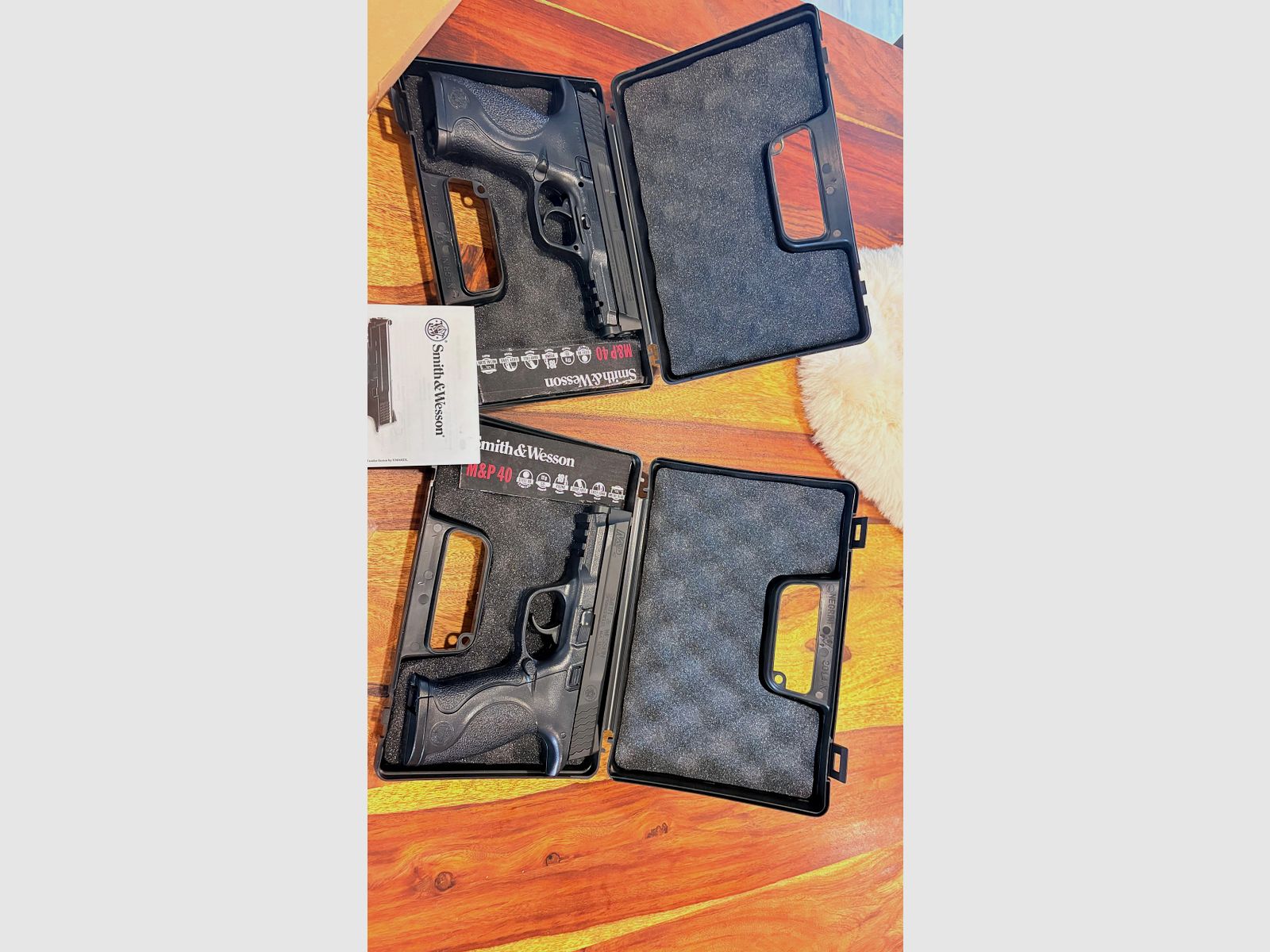 2x Umarex Smith & Wesson M&P 40 CO2 BB pistols – brand new, unused + accessory package