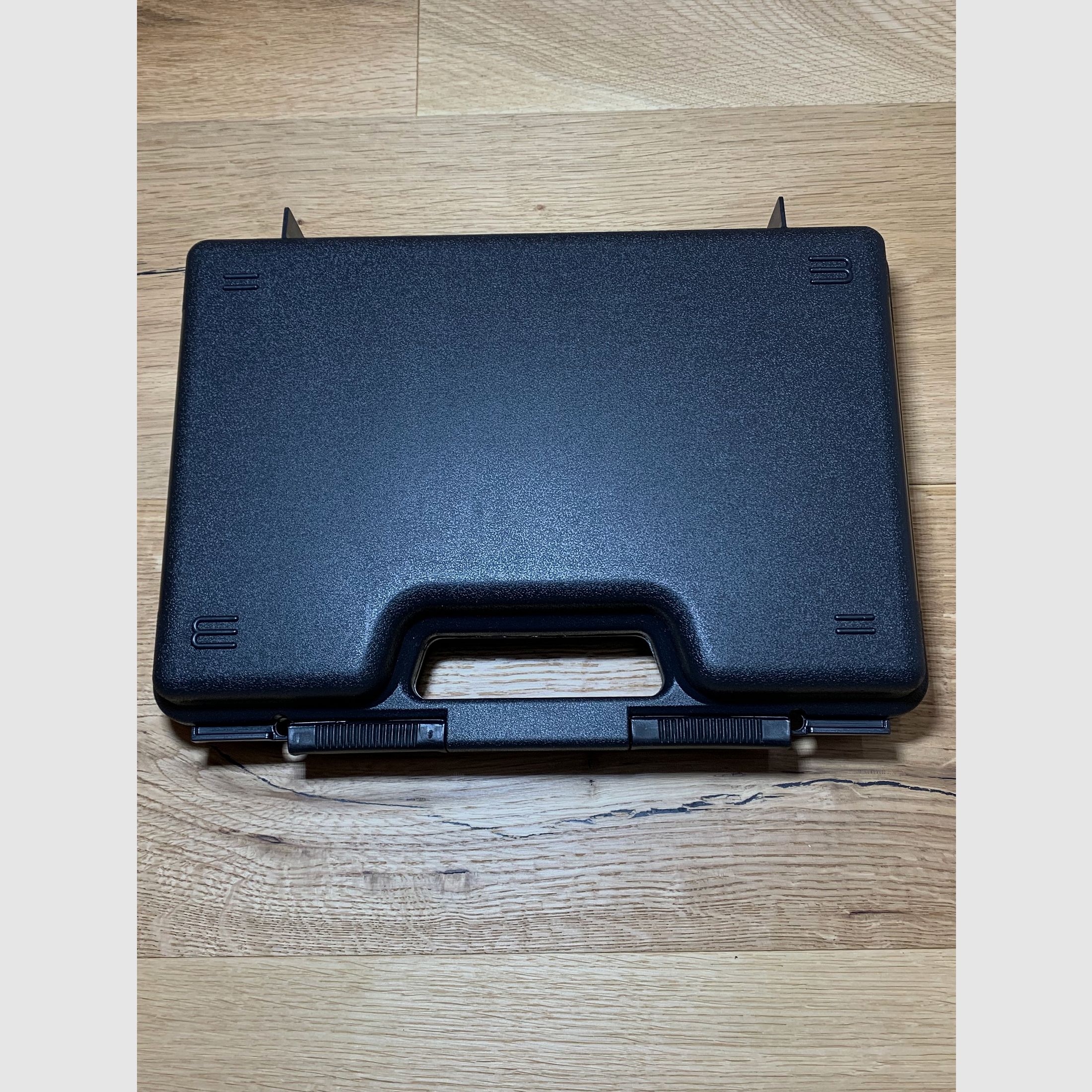 ME (Beretta) Mod. 92 signal pistol 9mm P.A.K. in matte silver by Kimar