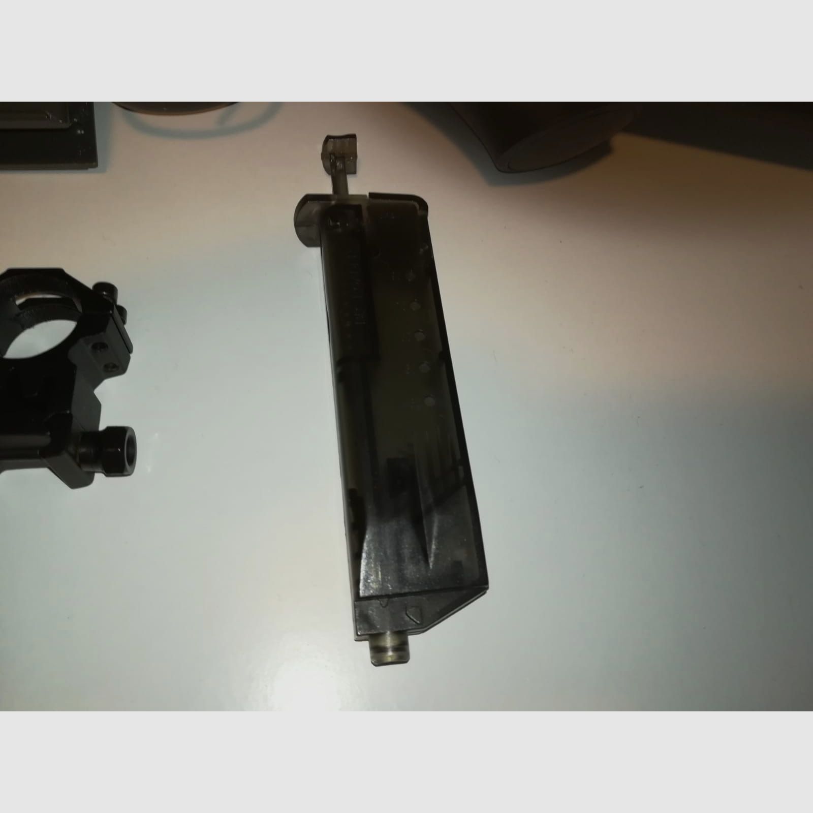 Novritsch SSG10 A1 5 Joules M220 - Complete equipment with some accessories