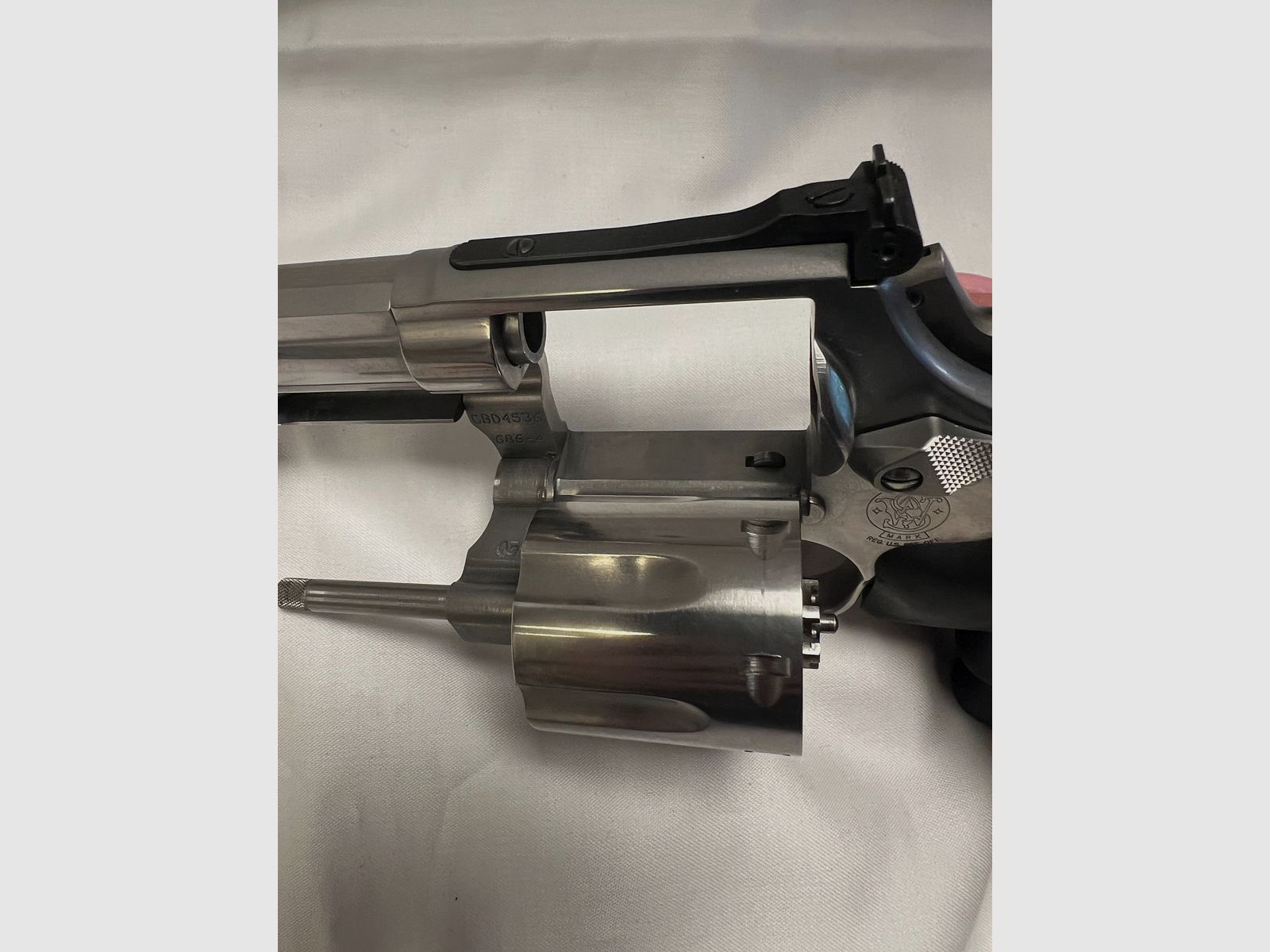 Smith & Wesson 686-4 .357 Magnum 6" – rewolwer kat. B – broń dziedziczona sprzedaż prywatna Vorarlberg, zdjęcie 7 z 8