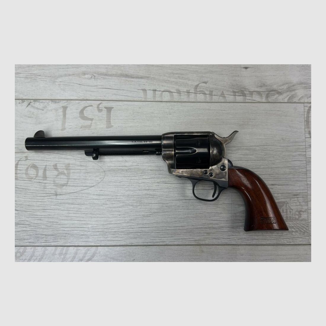 Hege-Uberti SA .44-40WCF