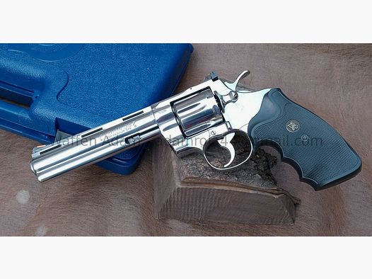 Colt Python 6 pouces en acier inoxydable poli