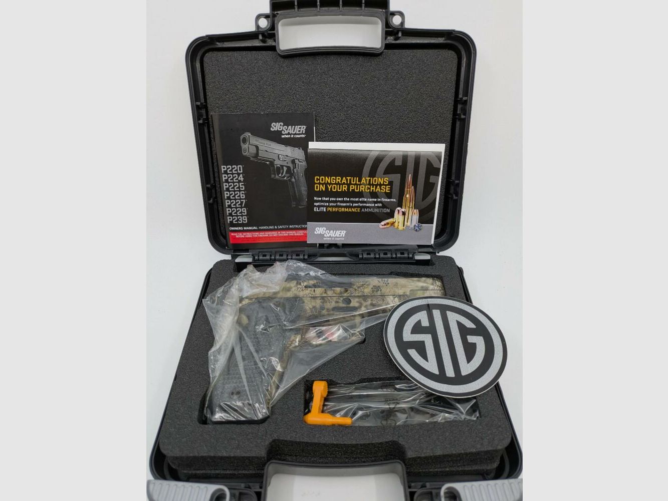 SIG Sauer P220 Hunter