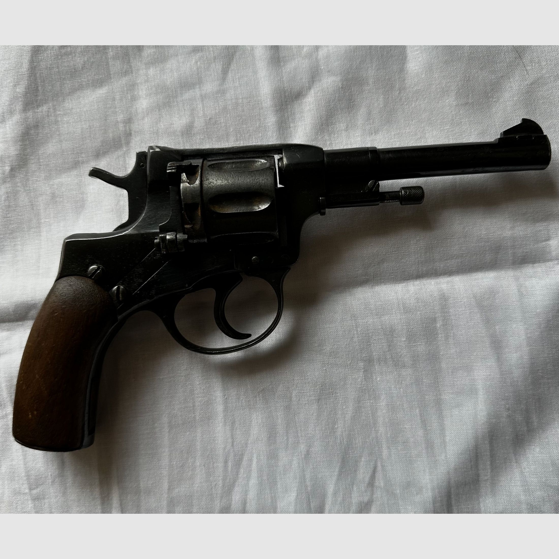 Nagant. russischer Revolver