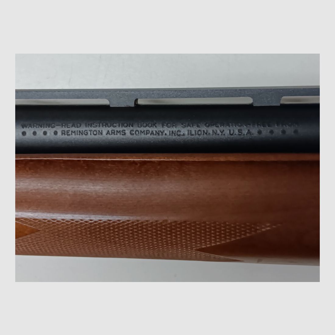 Remington Arms Company 870 Express Magnum