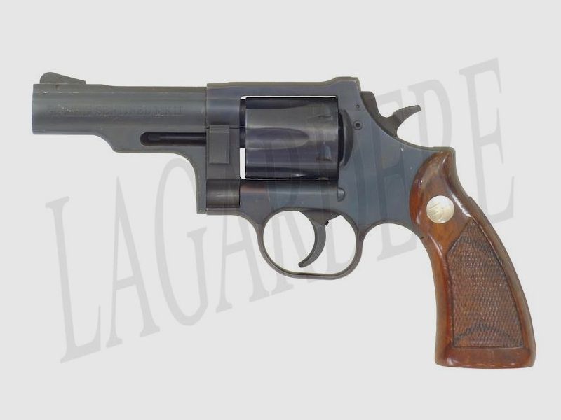 HIGH STANDARD SENTINEL MKII (REVOLVER)