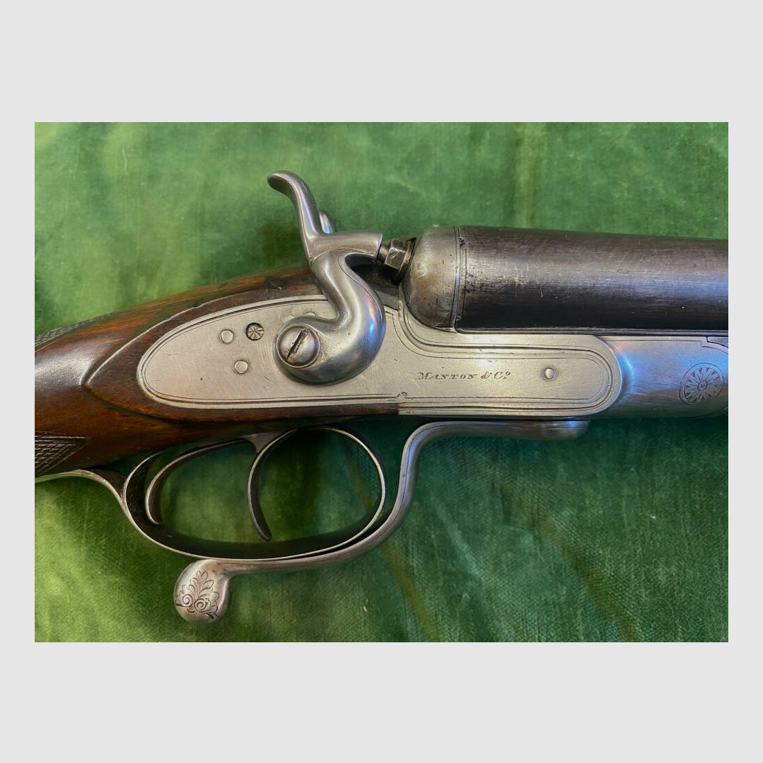 MANTON CALCUTTA