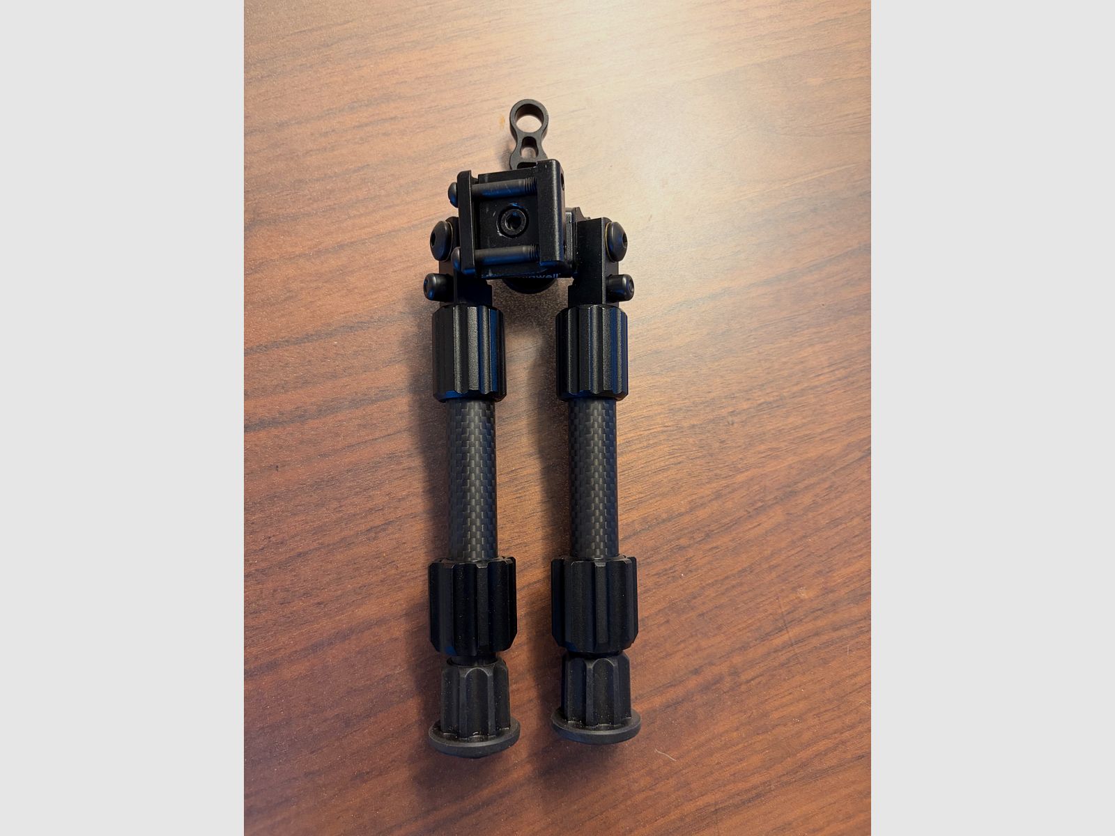 Caldwell Accumax Carbon bipod, afbeelding 2 van 2