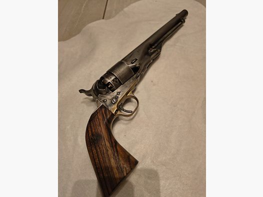 Uberti Colt 1860 Perkussionsrevolver .44