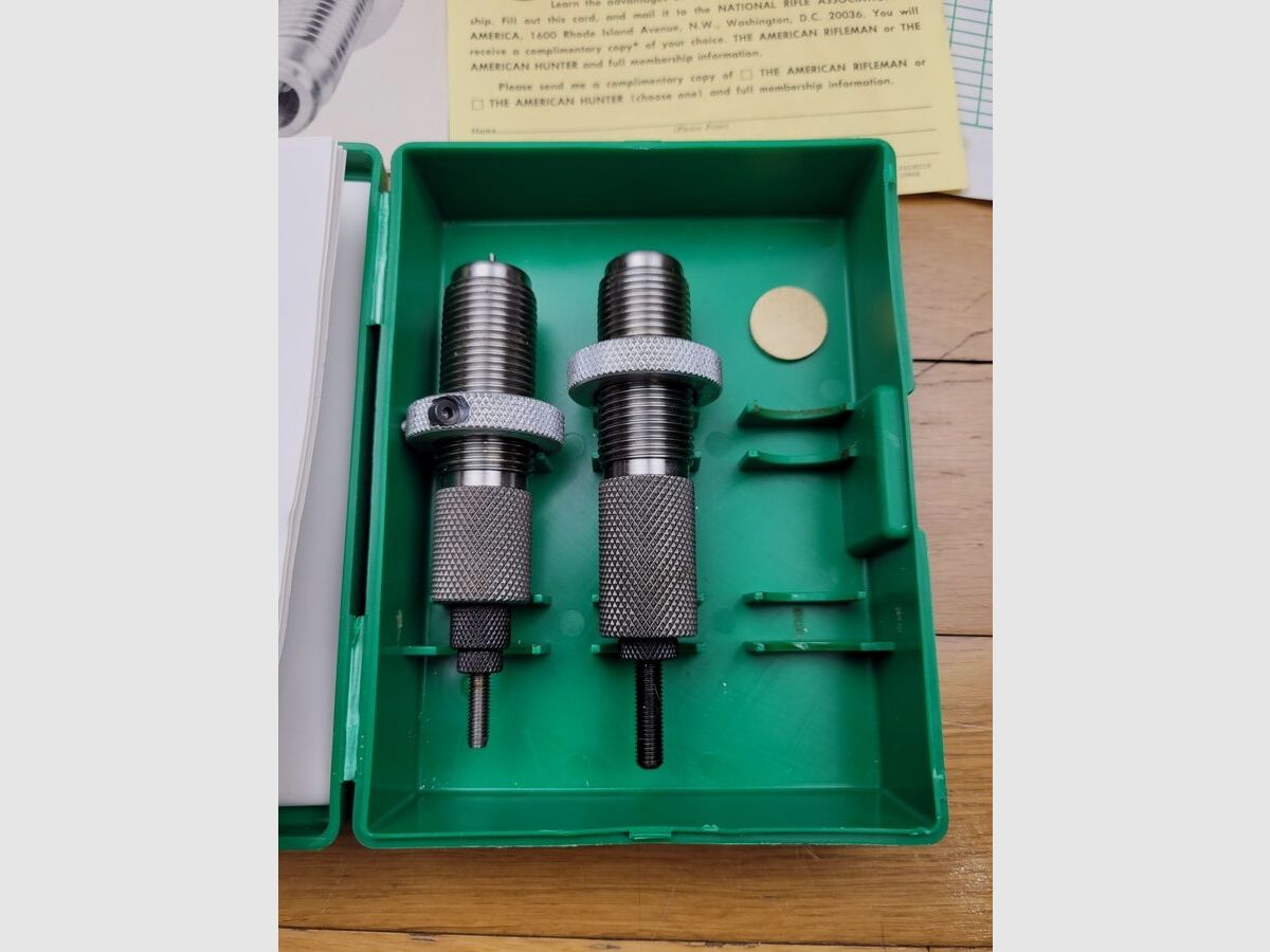 Très bon jeu de deux outils RCBS – calibre 6mm Remington ou 244 Rem (c&rsquo;est le même!) – Chasse / Bench – TBE+, image 4 sur 4