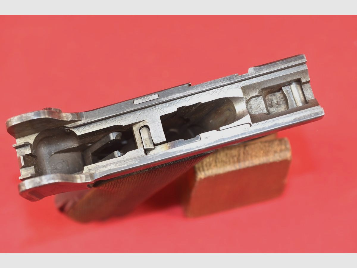#8589 Luger P08-pistool, bouwjaar 1916, kal. 9x19, afbeelding 26 van 35