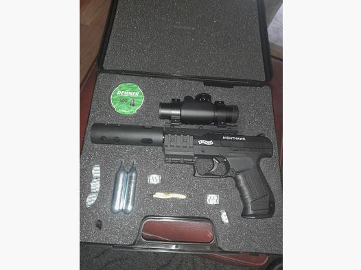Walther Nighthawk mit top pointer