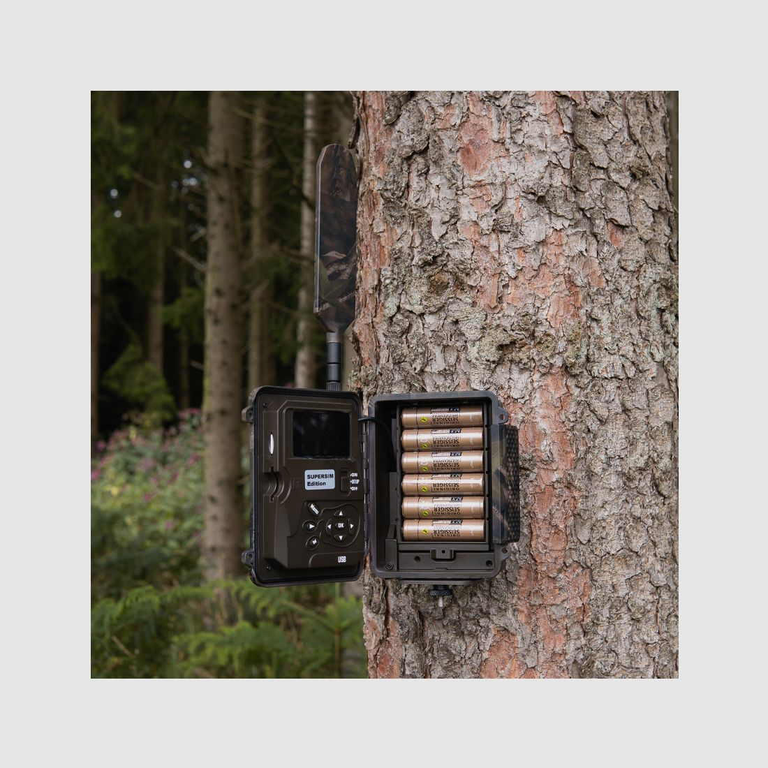 SEISSIGER Special-Cam LTE „Weißblitz“ – SUPERSIM-Edition inkl. Akkus