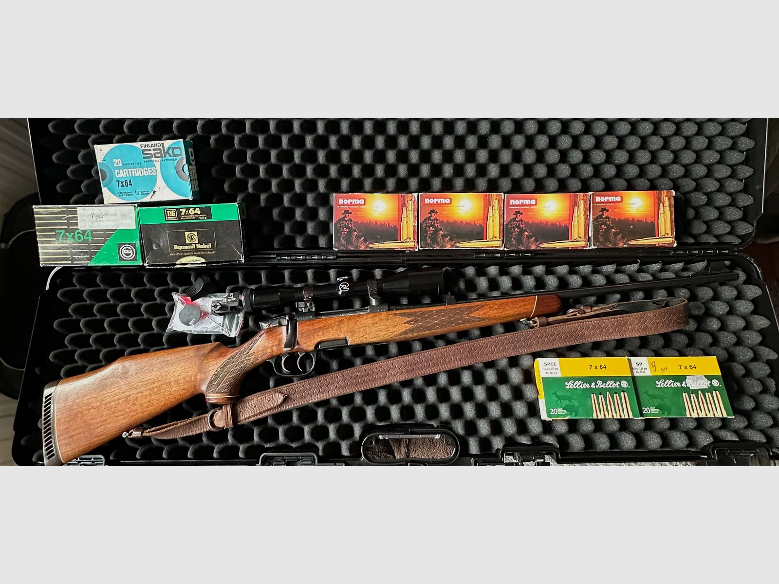 Steyr Mannlicher Model M – hunting rifle with German set trigger, including Zeiss scope, Docter sight & ammunition