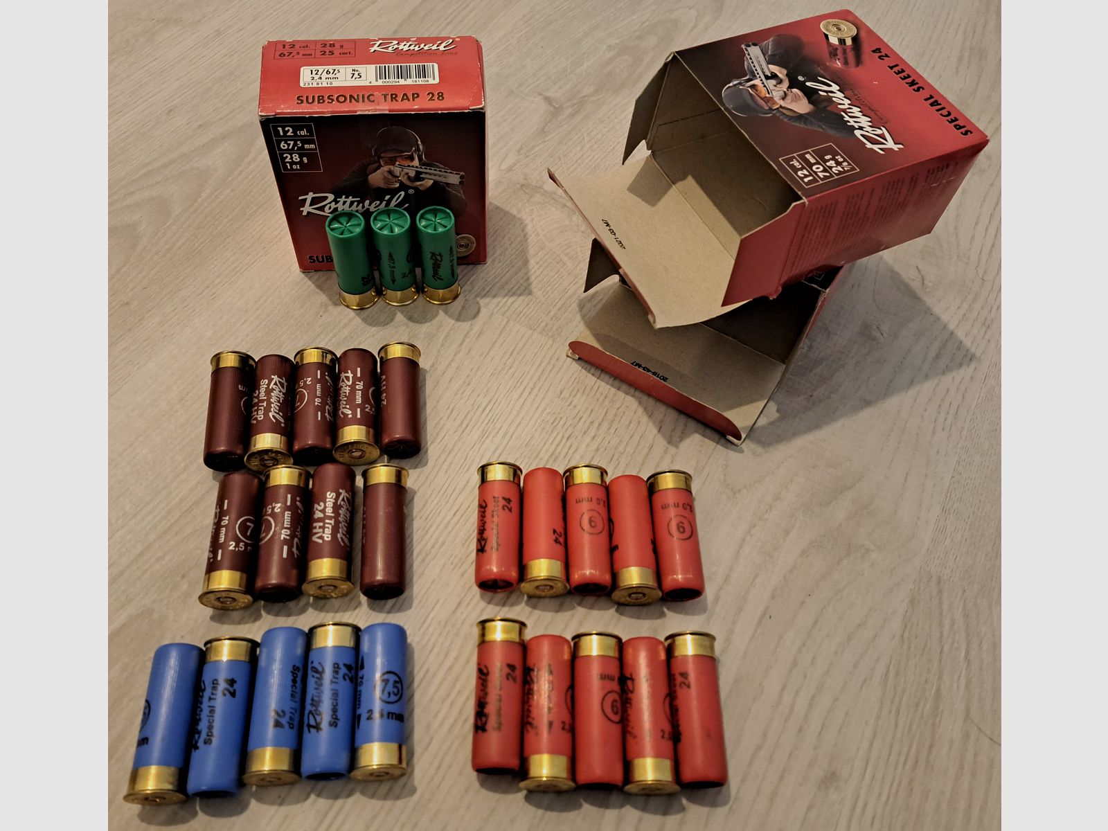 256 Schuss, Übungsmunition, Trap, Skeet Munition Konvolut Kaliber 12/70