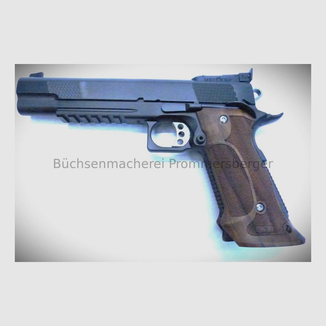 CLUB30 S&W Club30 Reptile 9