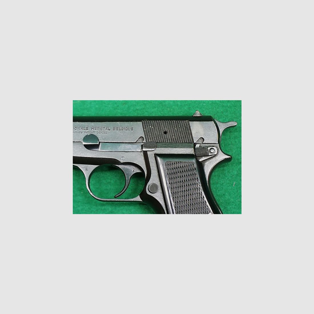 FN High Power Pistole