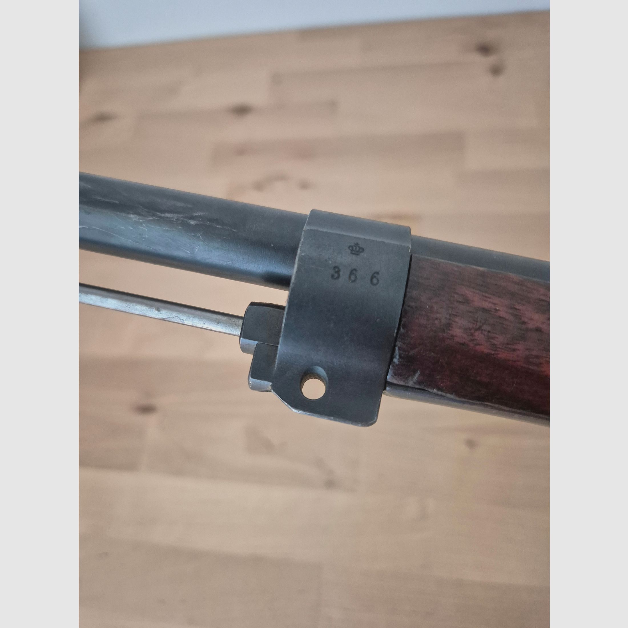 CARL GUSTAFS STADSGEVÄRSFAKTORI Rifle de repetición Schwedenmauser M96 Carl Gustafs 1915, calibre 6,5x55
