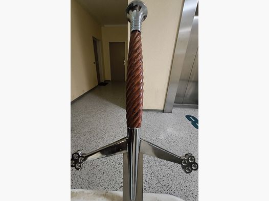 Szkocki dwuręczny claymore "William Wallace" miecz dekoracyjny, używany, STAINLESS