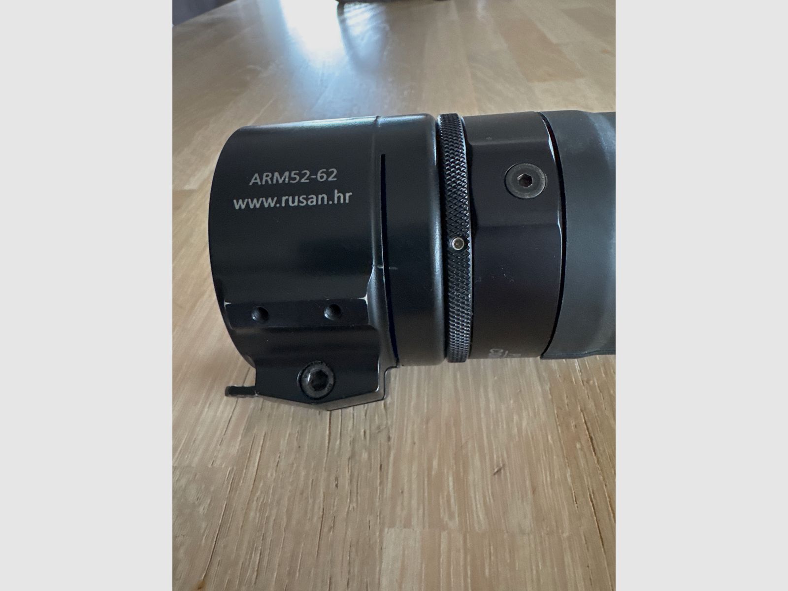 Pulsar Core FXQ35 BW termowizyjny celownik przedni inkl. Rusian -Adapter ARM 52-62 dla obiektywów 56mm)