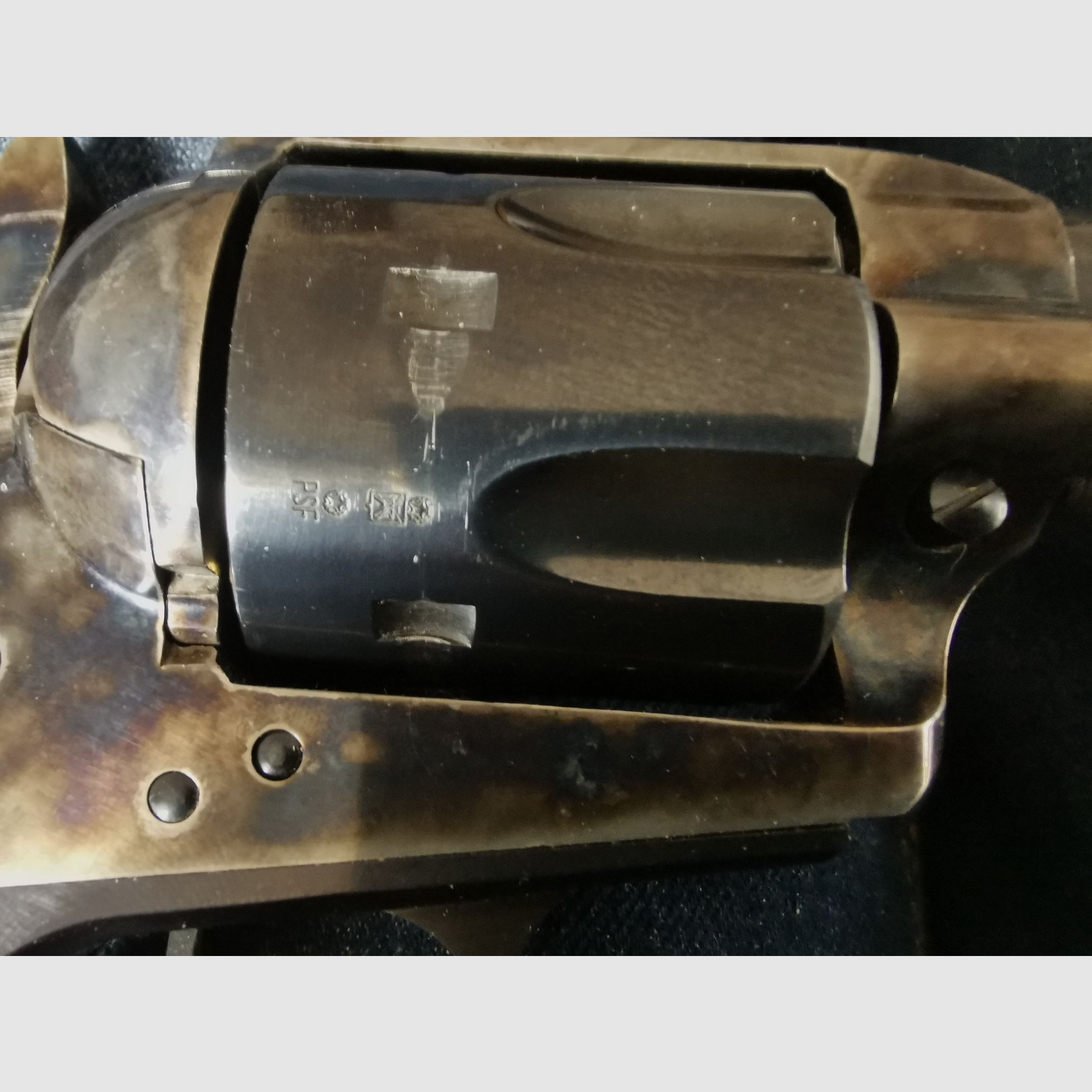 Colt SAA Mod 1873 Pat: 1871-1872 PTB 838 cal. 9 mm R. Knall/Platz Hege Uberti Single Action Army Stahl