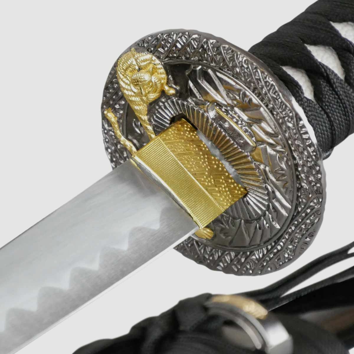 Epic Swords Katana Black Tiger z tępa ostrzem w zestawie z stojakiem na miecz i akcesoriami